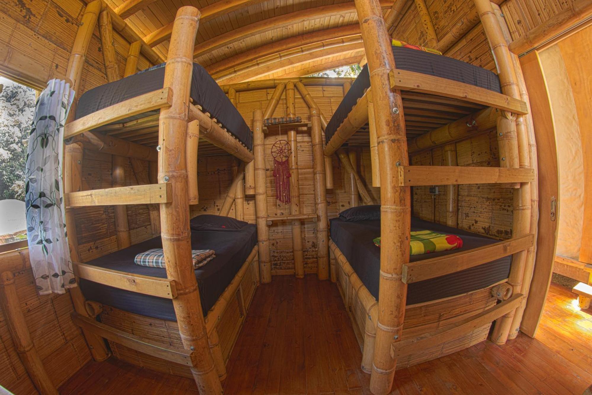 La Perla Negra - Black Pearl Eco Hostel San Rafael  Esterno foto